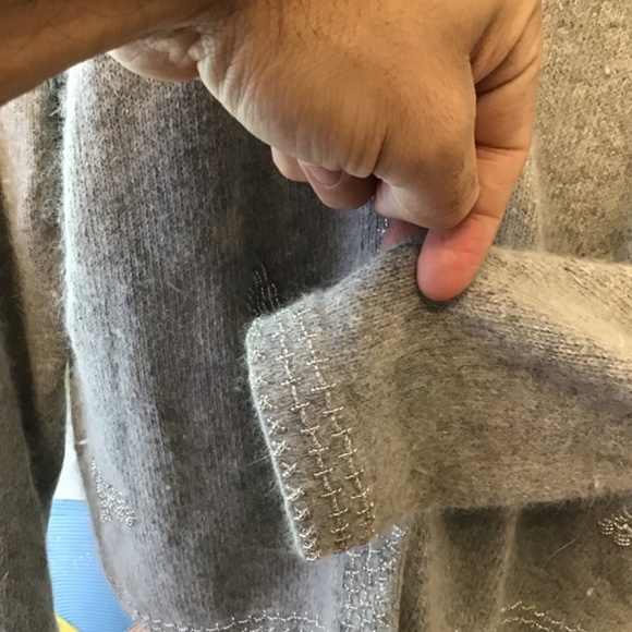 Urban Works glass beaded Angora gray sweater size 2X - Picture 5 of 7